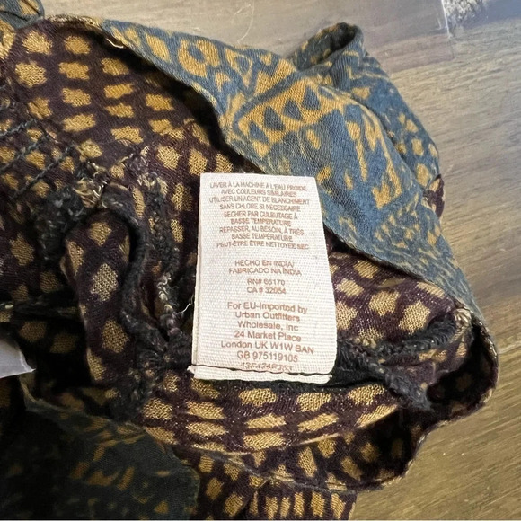 Free People Mixed Print Drawstring Ruched Relaxed Shorts - Picture 4 of 6